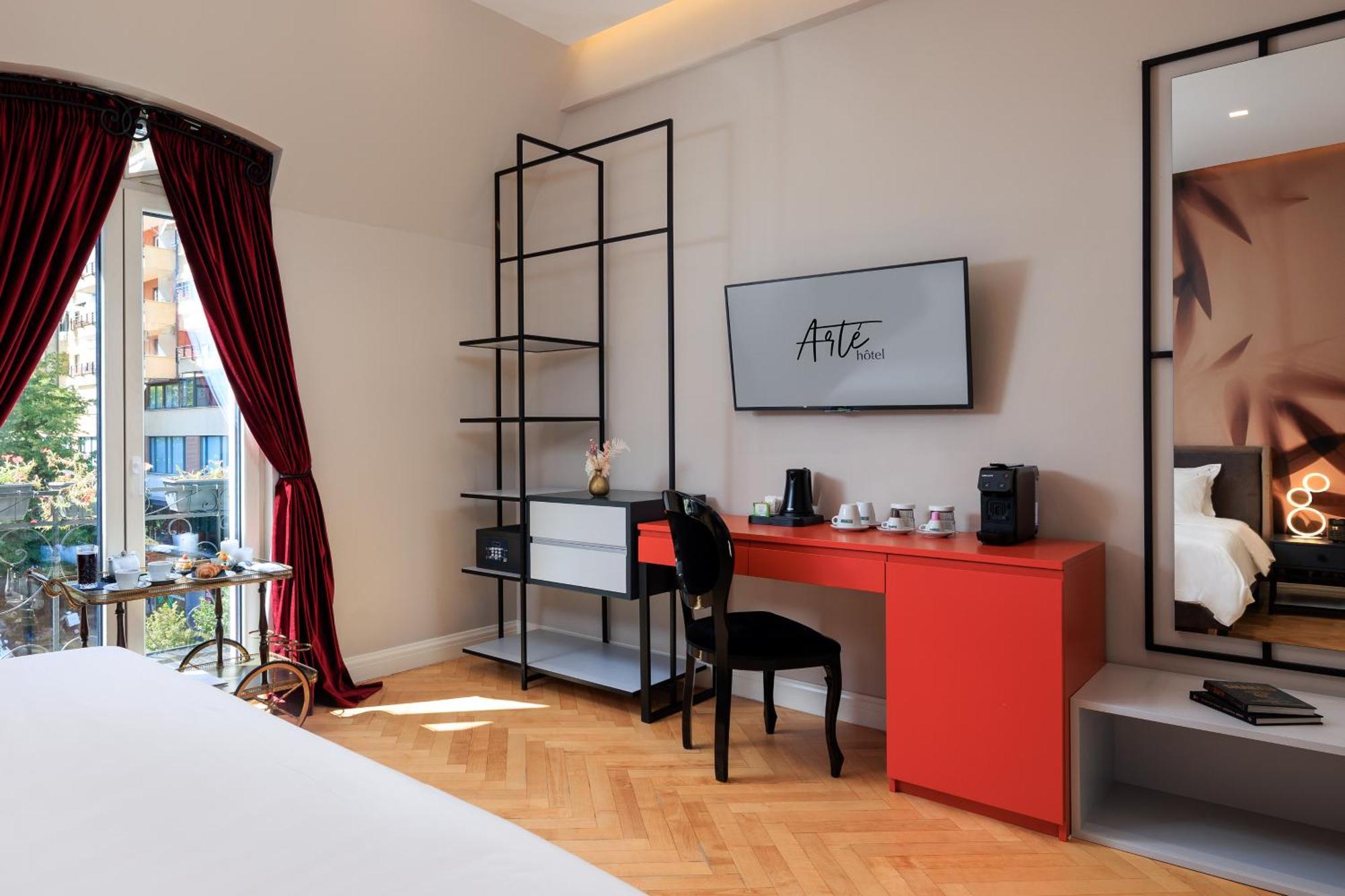 Arté Boutique Hotel Tirana Exterior foto