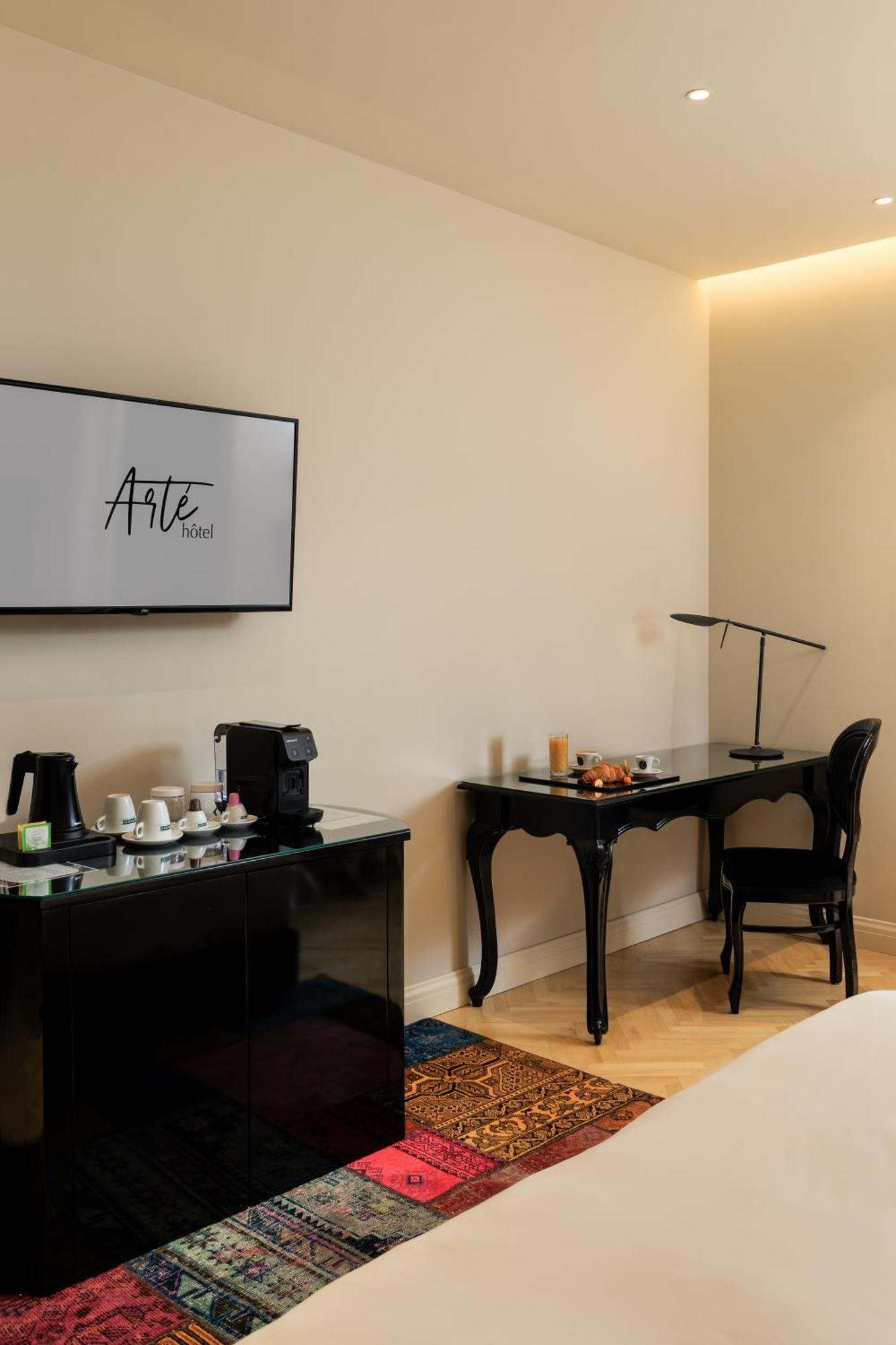 Arté Boutique Hotel Tirana Exterior foto